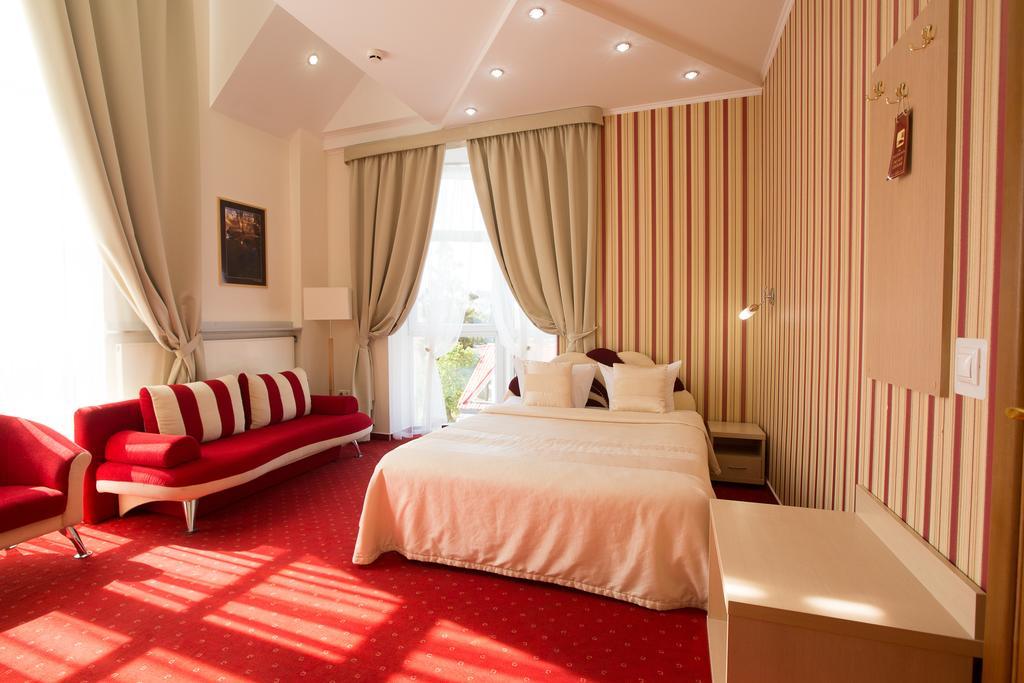 Semashko Hotel Grodno Exterior photo